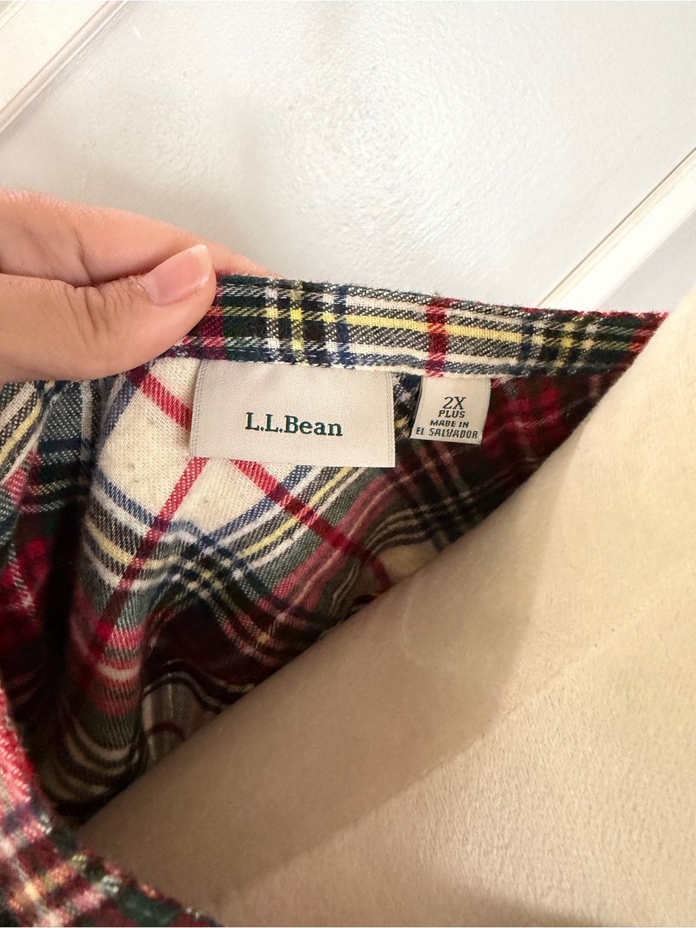 L.L. Bean Pintuck Flannel Plaid Nightgown Granny Cottagecore Size 2x - Picture 3 of 4